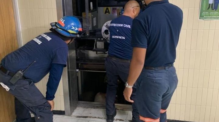 Emergencia por otro elevador del IMSS: Autoridades rescatan a 7 personas en hospital de Monclova