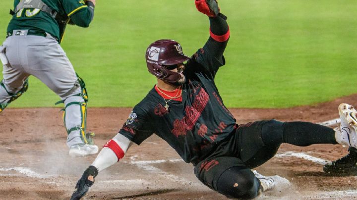 Algodoneros de Unión Laguna aplasta a Pericos y se va con ventaja en la Serie del Rey