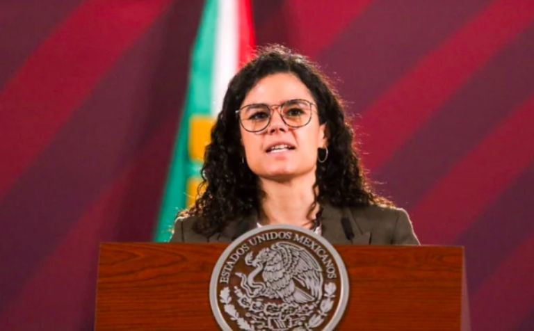 Luisa María Alcalde