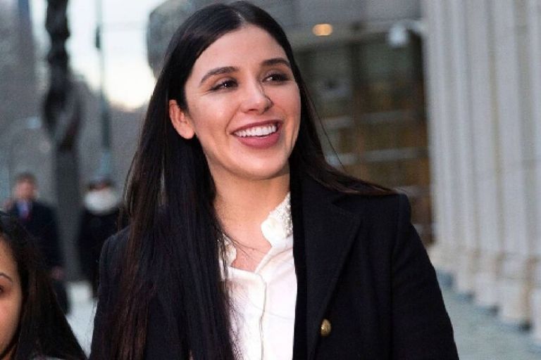 Emma Coronel habría presumido la fiesta de 'Barbie' de sus hijas