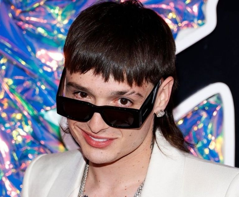 Peso Pluma decepciona a Lucerito Mijares