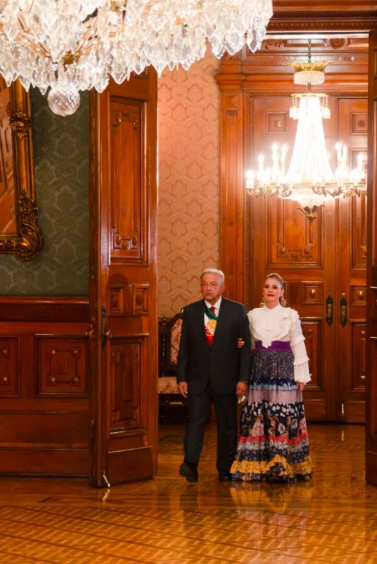 AMLO y Beatriz  Gutiérrez Müller