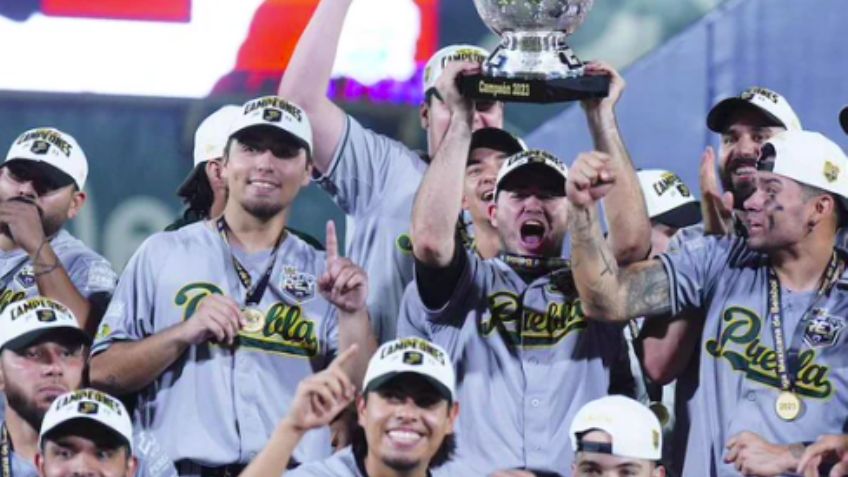 Insólito: Pericos de Puebla se corona como campeón de la LMB; alza la copa en la  Laguna