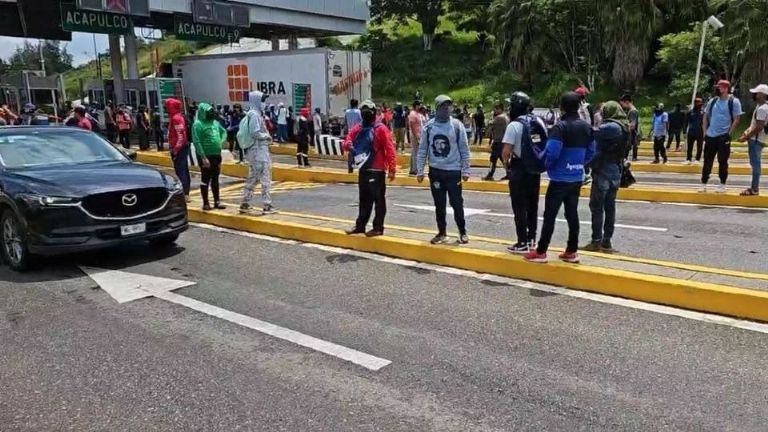 Bloqueo en la México-Cuernavaca