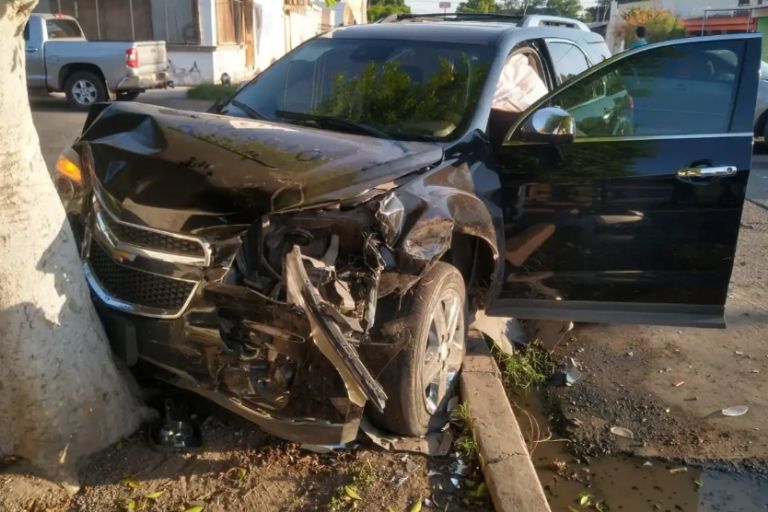 Accidente vehicular en Ciudad Obregón, Sonora, moviliza a las autoridades. Foto: Internet