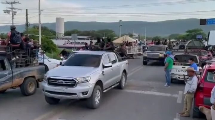 AMLO reacciona a VIDEOS de narcos del Cártel de Sinaloa aplaudidos en Chiapas