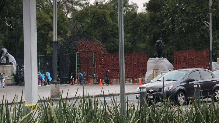 Menor se pierde en el Bosque de Chapultepec; policías de la Ciudad de México lo rescatan