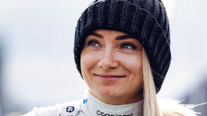 ¿Quién es Jessica Hawkins la primera mujer en manejar un auto de F1 tras 5 años?