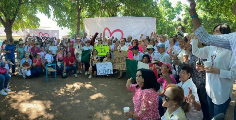 En Ciudad Obregón se reúnen para apoyar a Xóchitl Gálvez. Foto: Cortesía