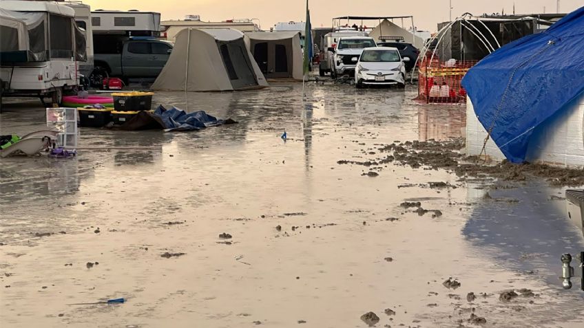 Investigan muerte en festival Burning Man; 70 mil permanecen atrapadas en el desierto