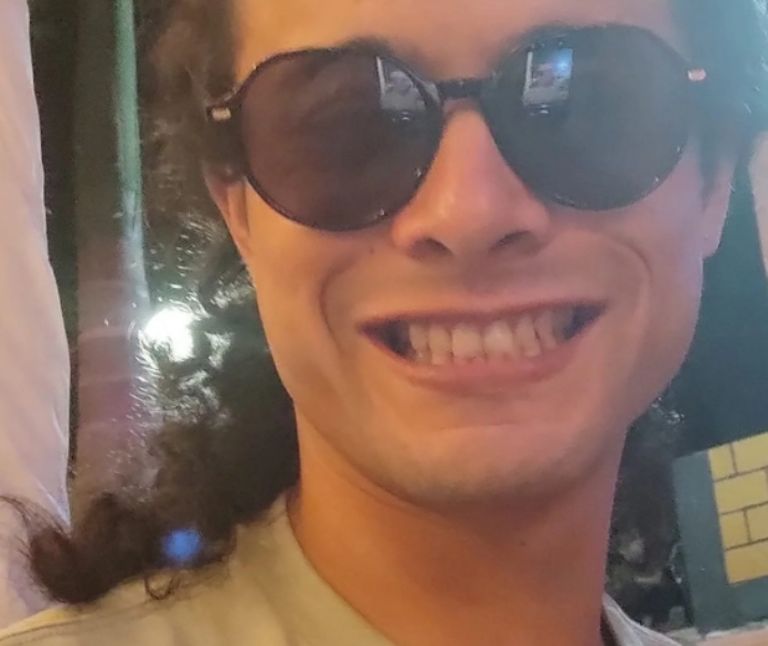 Regidor de Morena se lanza desde Palacio Municipal en Salvatierra. Foto: Facebook