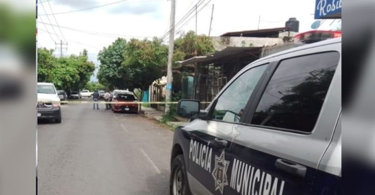 Autoridades llegan al sitio