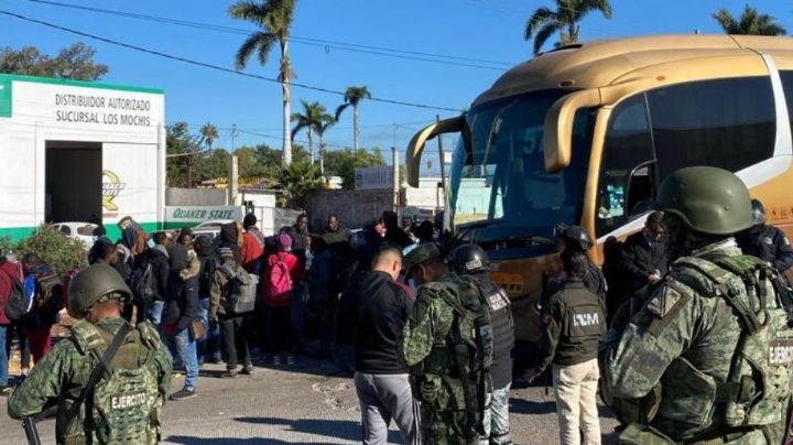 Migrantes se amotinan en Sinaloa para evitar ser deportados