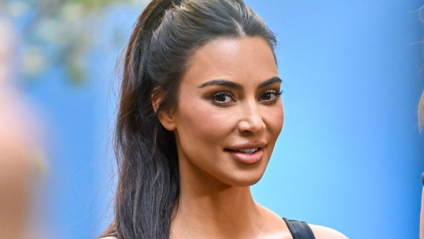 Kim Kardashian luce irreconocible con tocado de cuervo para 'American Horror Story'