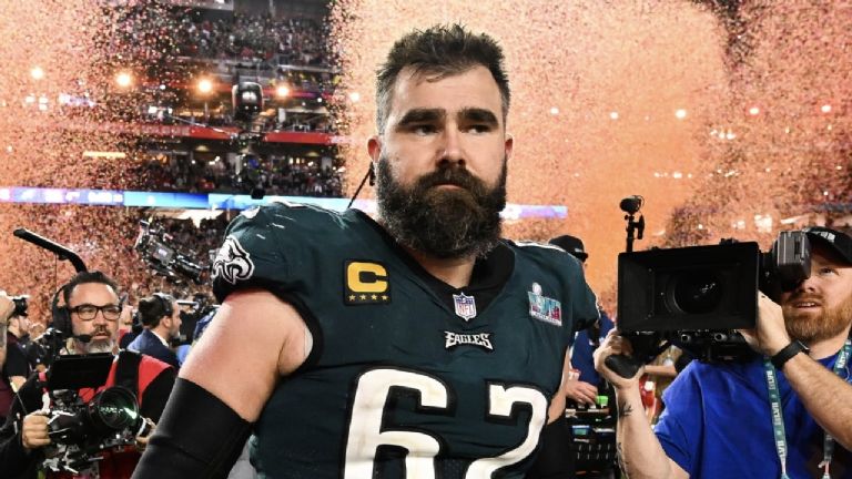 Jason Kelce pone fin a 13 años de carrera en la NFL; confirmó su decisión a sus compañeros