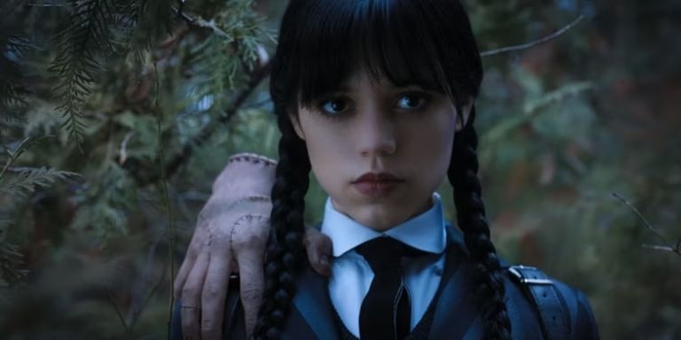 Jenna Ortega promete más acción y terror para la temporada 2 de 'Merlina' en Netflix 