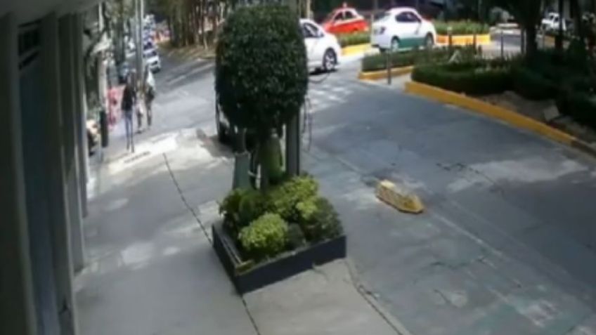 Violento ataque en Polanco: Hombre golpea a varias personas sin motivo aparente