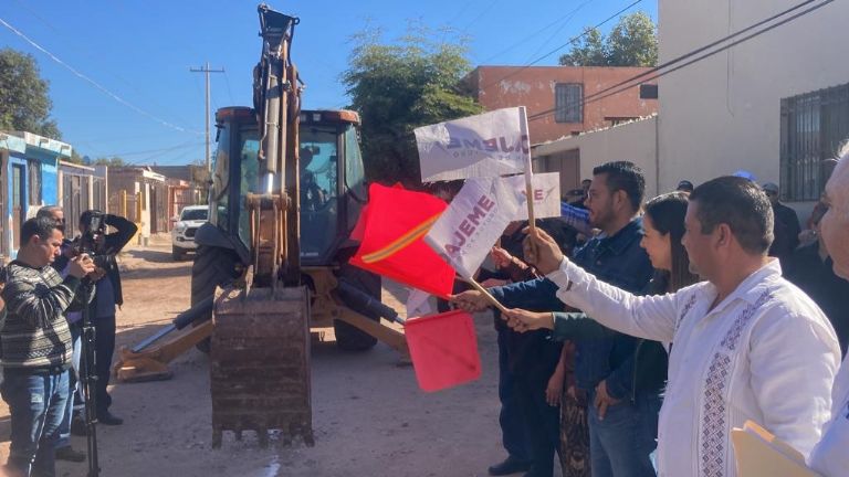 Banderazo de inicio de obra