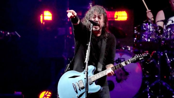 Jack Black se une a Foo Fighters para una gran versión de 'Big Balls' de AC/DC en Nueva Zelanda