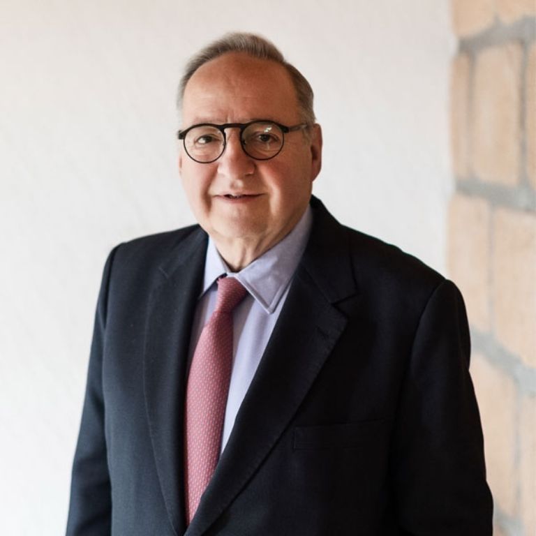 Fallece Jesús Reyes Heroles González Garza, Destacado Político Mexicano y Exembajador en EE. UU. a los 71 Años