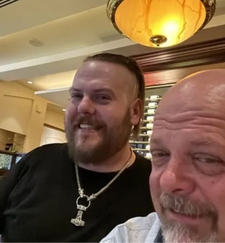 Rick Harrison y su hijo Adam