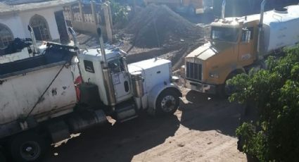 Transportistas ‘pelean’ y retardan obra en Empalme; vecinos piden intervengan autoridades