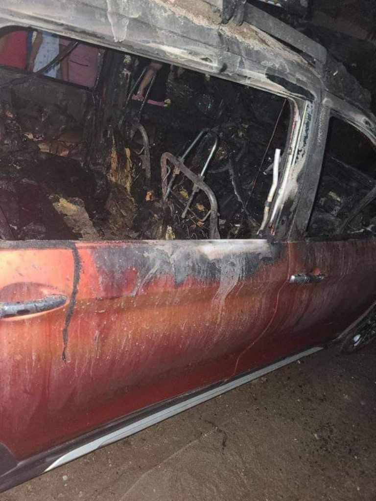 Tabasco amanece con autos incendiados por crimen organizado