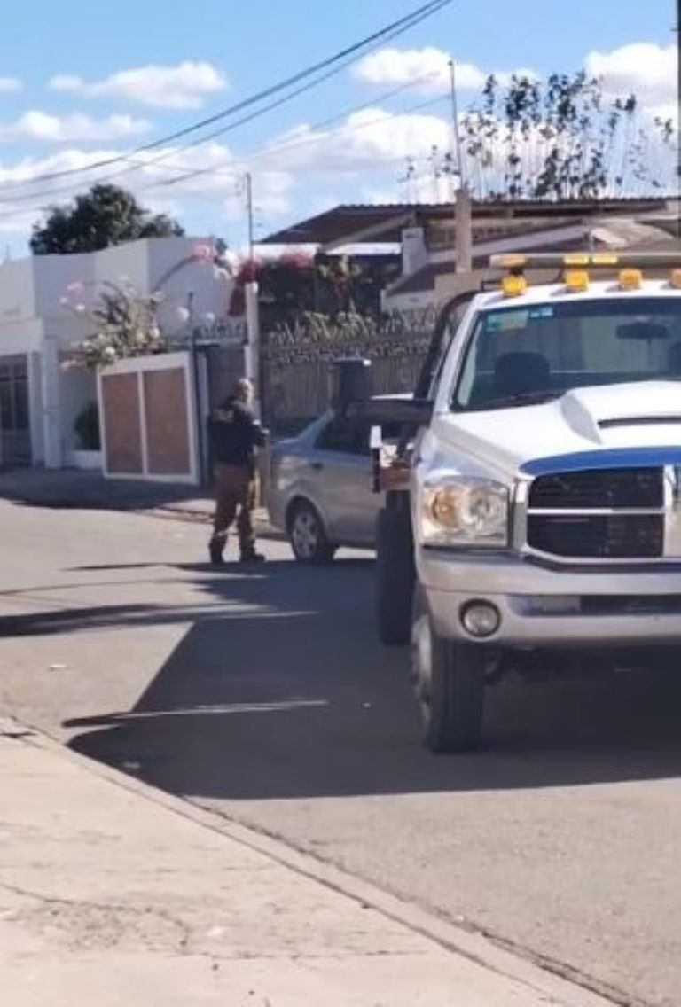 Recuperan auto tras asalto en Ciudad Obregón