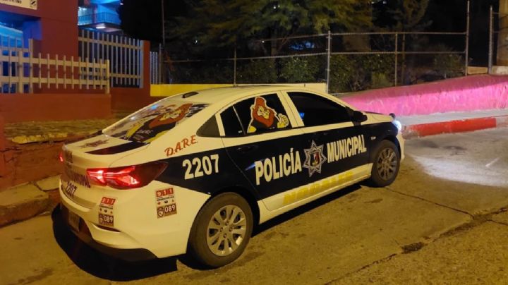 Capturan a menor a fuera de una secundaria de Nogales; llevaba un arma de fuego