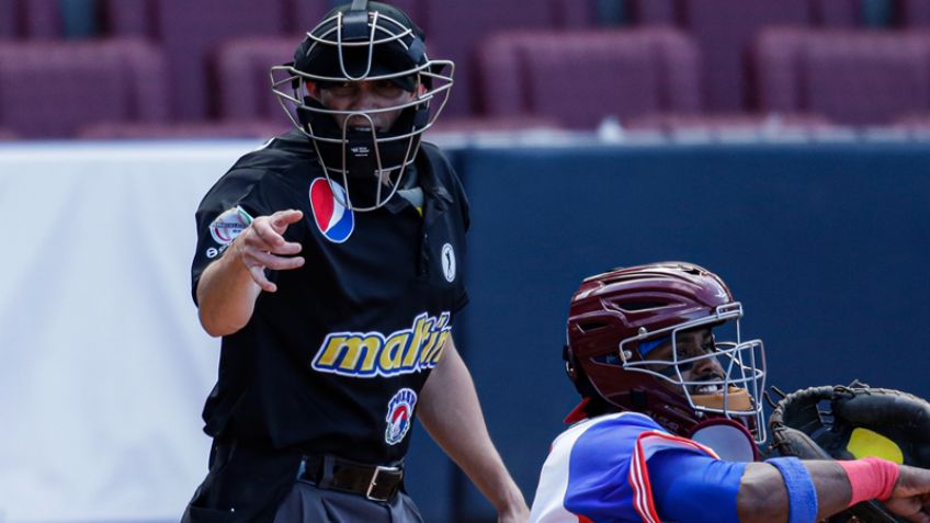 Tres mexicanos entre los ampáyer para la Serie del Caribe de Miami 2024