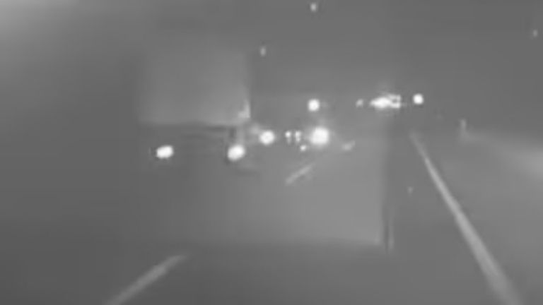 transportistas embisten a presuntos ladrones en la carretera Querétaro-Celaya