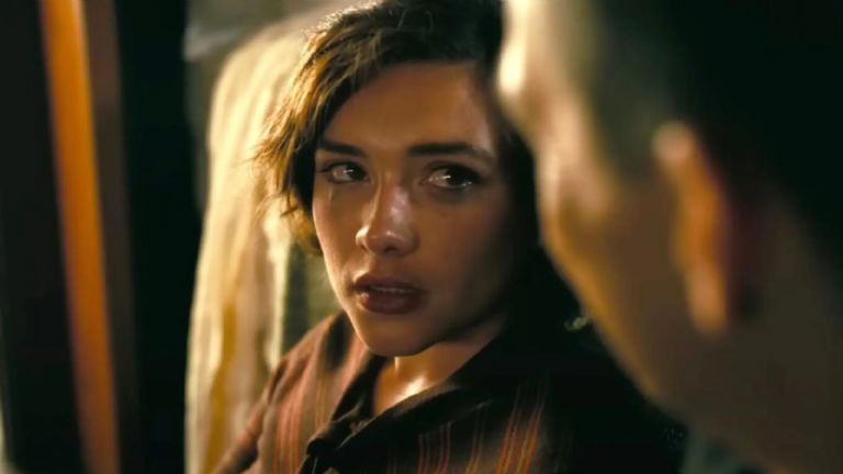 Florence Pugh revela un incidente curioso en el rodaje de su escena íntima en 'Oppenheimer'