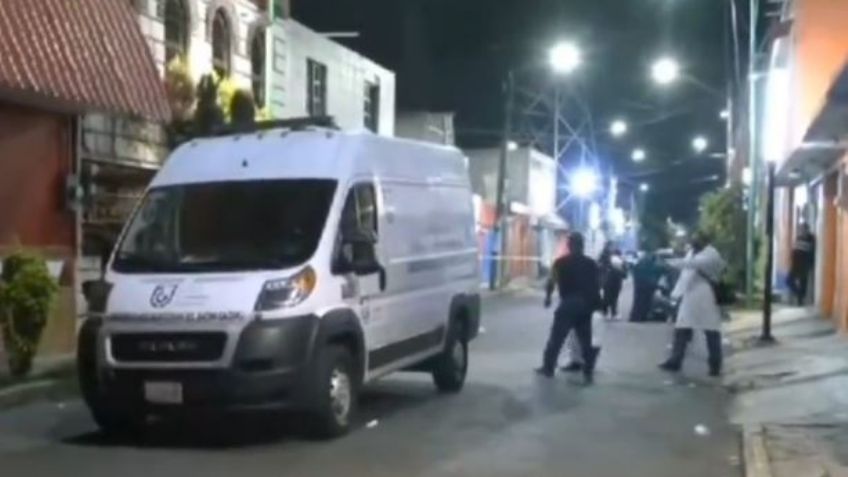 Imágenes fuertes: Riña entre borrachos termina en asesinato en calles de Iztapalapa
