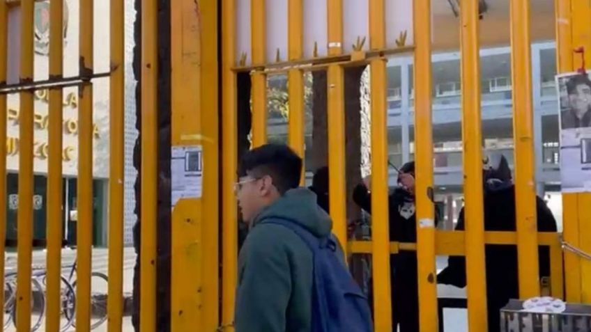 Toma de Prepa 8 de la UNAM por encapuchados: Exigen mejoras y atención a casos de maltrato