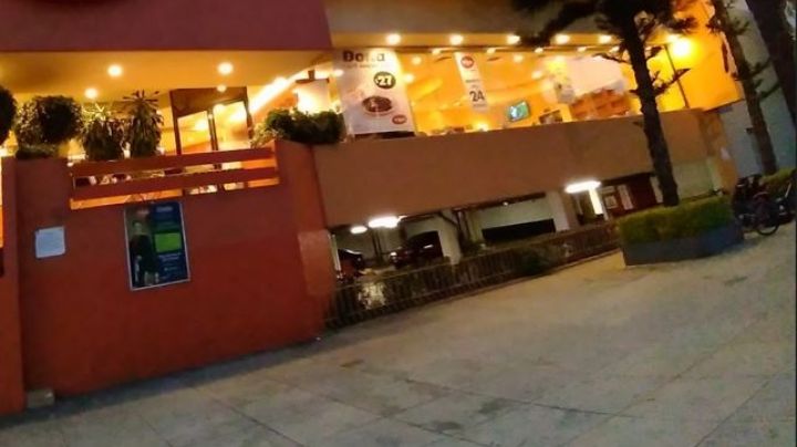 Caída mortal: Hombre muere al resbalar de rampa del Vips en Revolución e Insurgentes