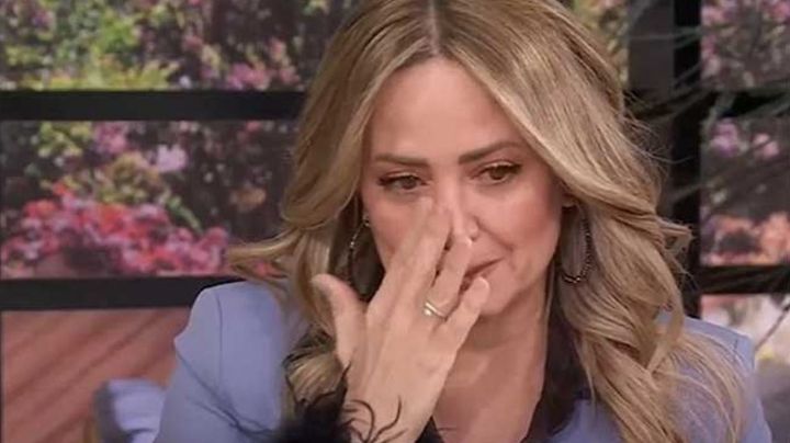 Vidente exhibe FOTO de Andrea Legarreta en silla de ruedas y le lanza severa advertencia