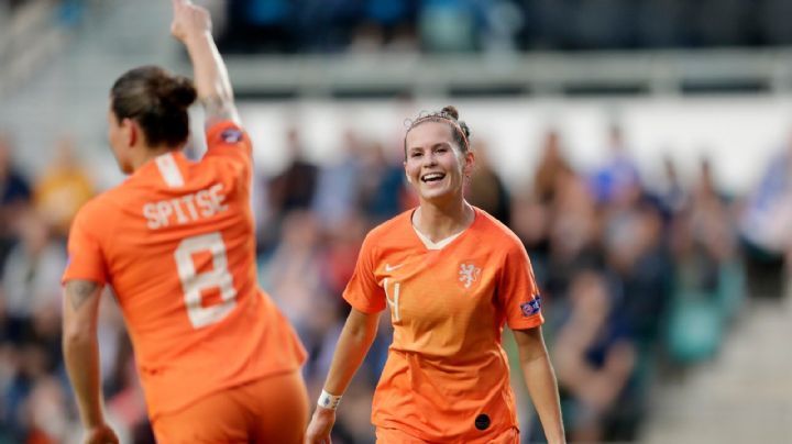 Rayadas se refuerza con Merel van Dongen, seleccionada de Países Bajos