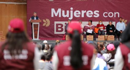 Gobierno de Delfina Gómez entrega pensiones en Tultitlán; refuerza programas del Bienestar