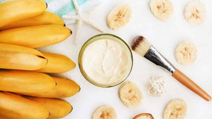 Un cutis más joven: Descubre si la mascarilla de cáscara de plátano aporta efecto botox
