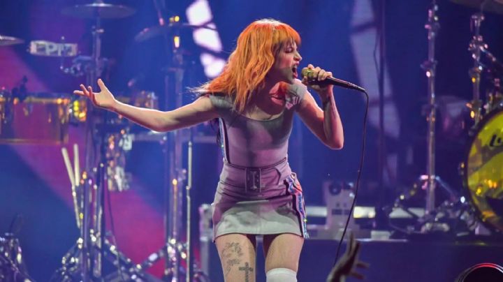 Paramore hace cover de 'Burning Down The House' en un tributo a Talking Heads