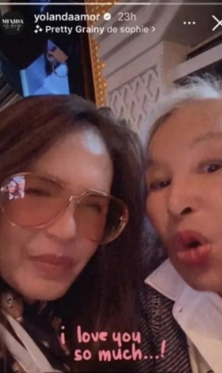 Yolanda Andrade sin parche en sus historias de Instagram