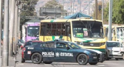 Imágenes fuertes: Hombre muere aplastado por camión de transporte público en Tlalnepantla