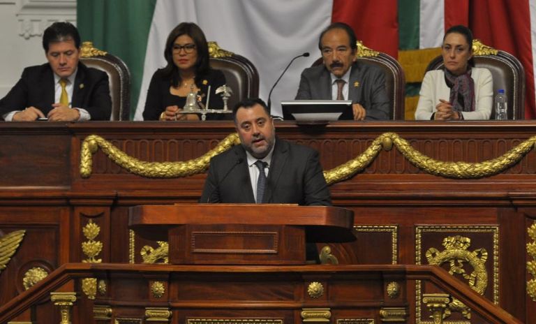 Caso Tonatiuh González