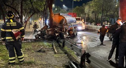 Pipa de agua se incendia y genera caos en Viaducto-Tlalpan; tripulantes estaban ebrios