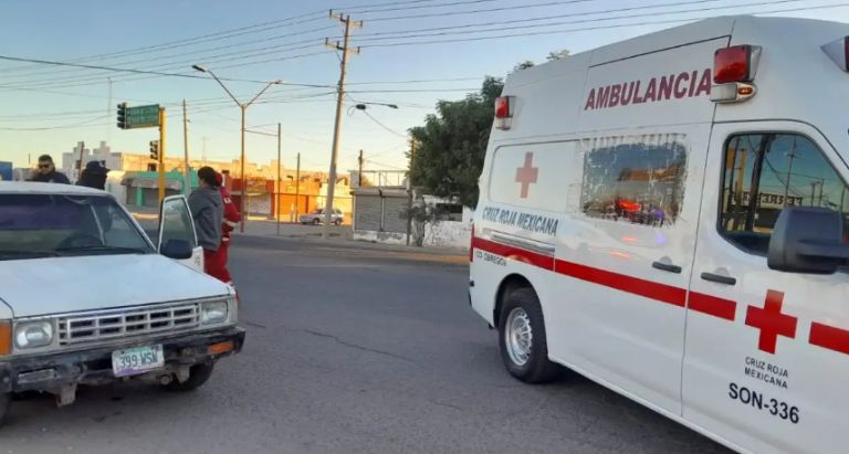 Hombre adulto muere al interior de su vehículo