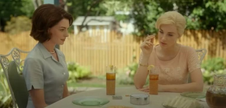 Trailer de 'Mothers' de  Anne Hathaway