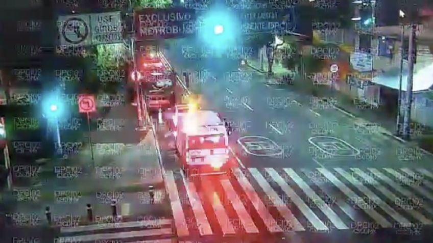 Fatídico accidente en avenida Eduardo Molina deja 2 víctimas: Taxi y camioneta chocaron