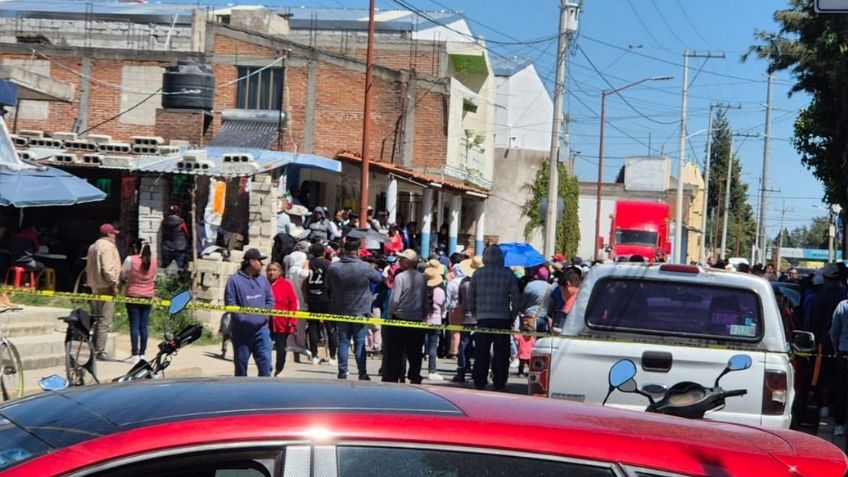 Puebla: Intentan linchar a directora y conserje de primaria por presunto abuso a menor