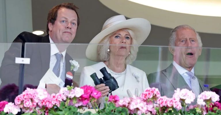 Hijo de la Reina Camilla Parker revela secreto del Rey Carlos III