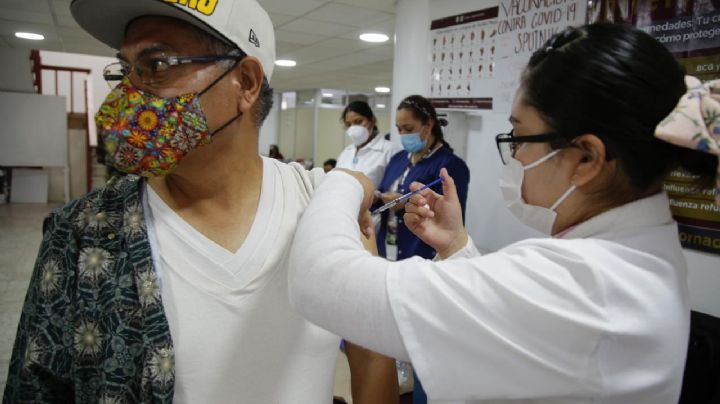 México inicia jornada invernal de vacunación contra COVID-19 con Abdala y Sputnik V